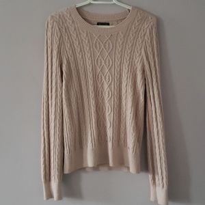 Abercrombie and Fitch Cabelknit Sweater